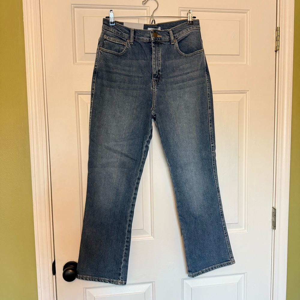 NWT Antonio Melani Amanda straight fit jeans in medium wash